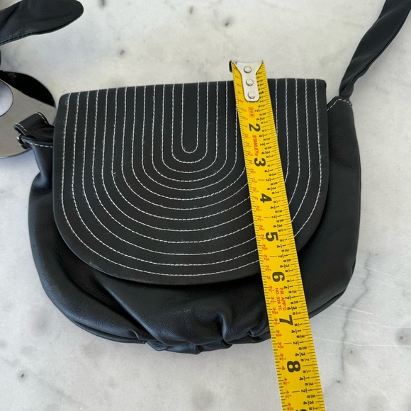 FURLA Genuine Leather Black with Contrast Stitching Crossbody Purse Bag - Picture 14 of 14